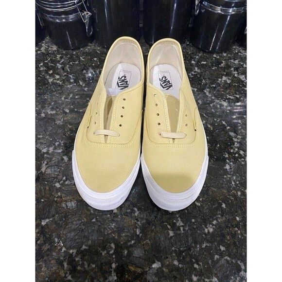 Vans OG Authentic LX Nubuck (Size: 13, Color: Pale Banana) - Picture 8 of 11